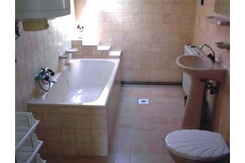 Hungrie Privát Siófok, Extérieur